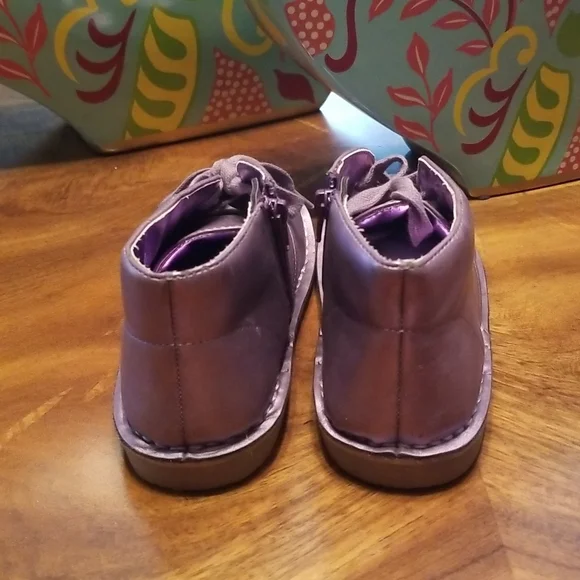COLE HAAN PEARL PURPLE BOOTIES....Size: US 11 - Picture 4 of 5